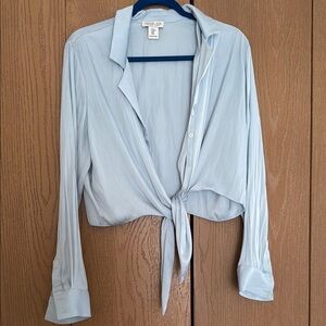 Wilfred Blue and White Notched Collar Tie Front Crop Top